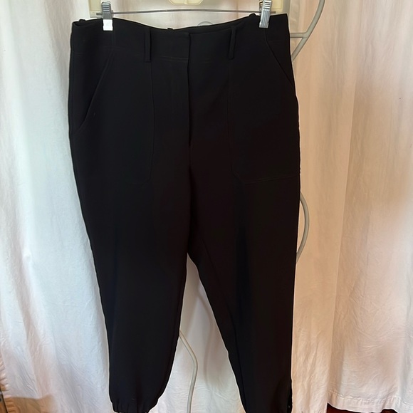 Veronica Beard Pants - Veronica Beard Manisha Pants Black 10 Elastic Hem Snaps